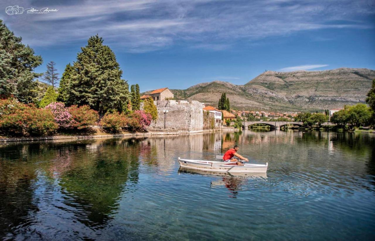 Smjestaj Miljas Trebinje Hotel Bagian luar foto